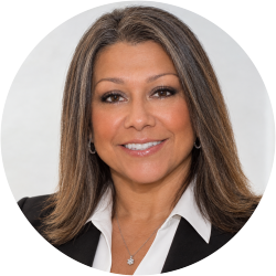 Paula Mollov, photo from CMG Home Loans